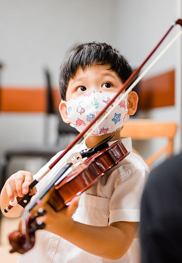 Meet the Violin kids intro class